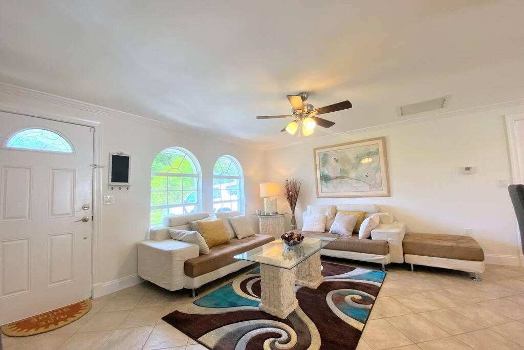 Cheerfull 4/Bed/ 3 Bath / Pool / Best Location Naples Exterior foto