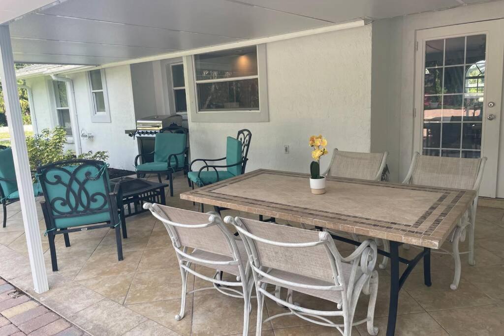 Cheerfull 4/Bed/ 3 Bath / Pool / Best Location Naples Exterior foto